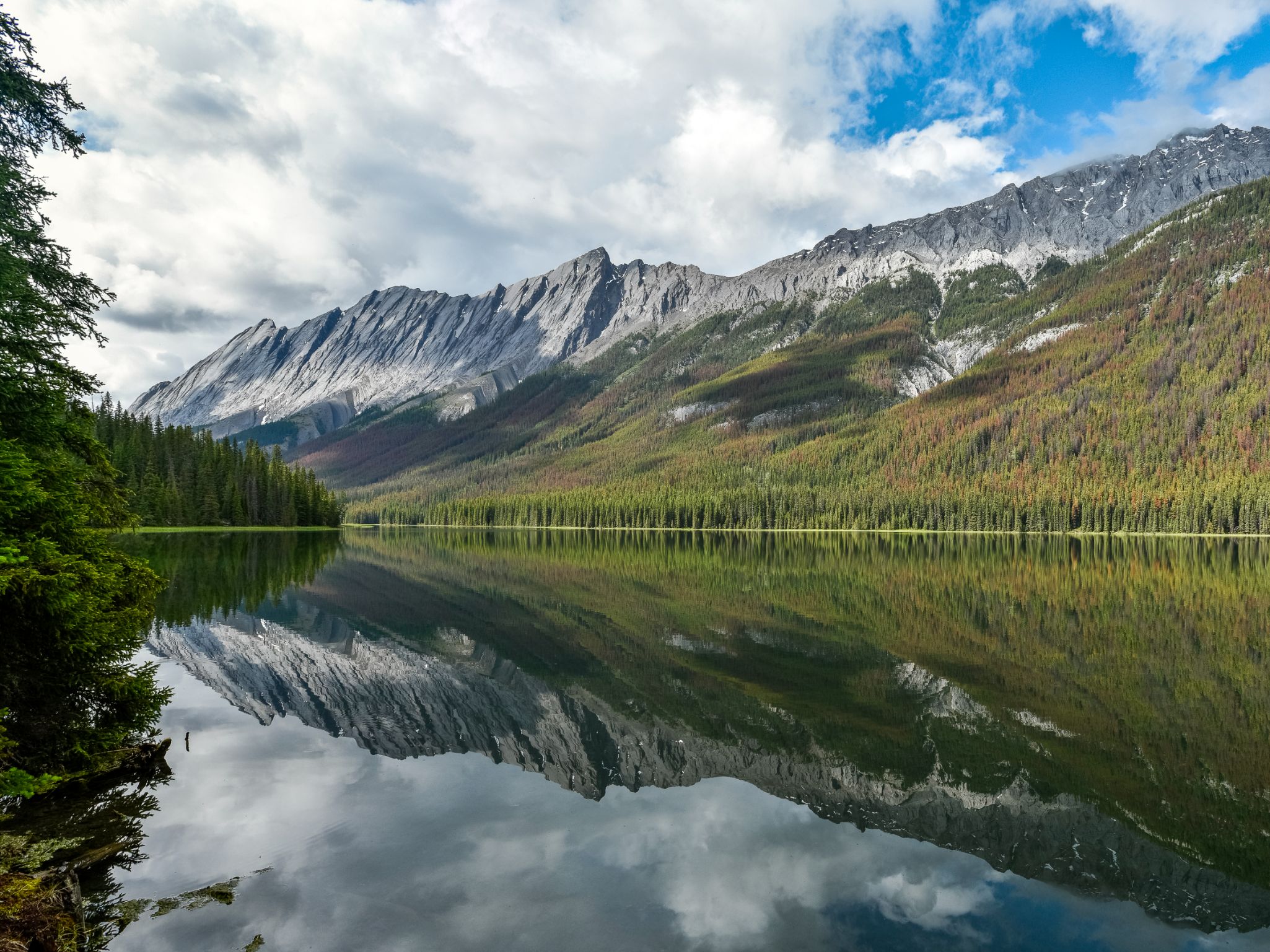  JMC Beaver Lake (Jasper N.P.)